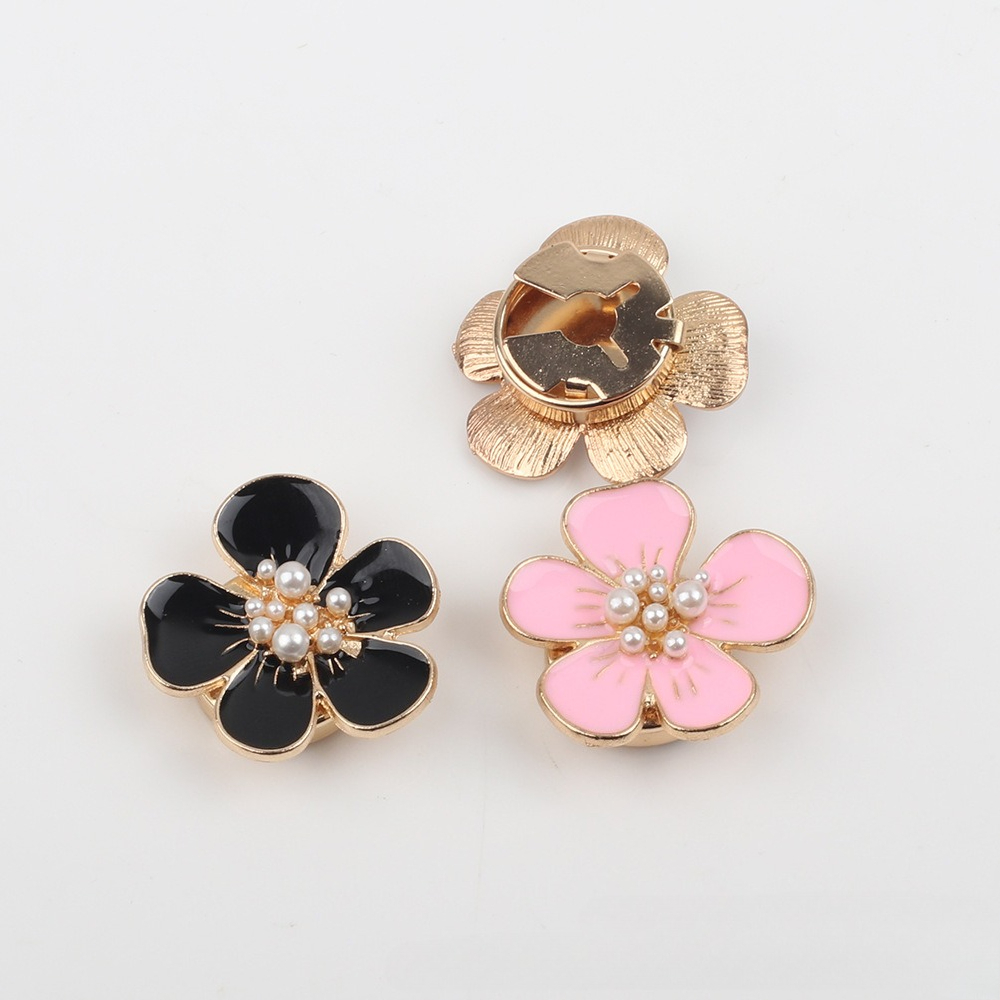 1pc Pearl Camellia Button Cove - Women Formal Wear Shirts 评论和价格