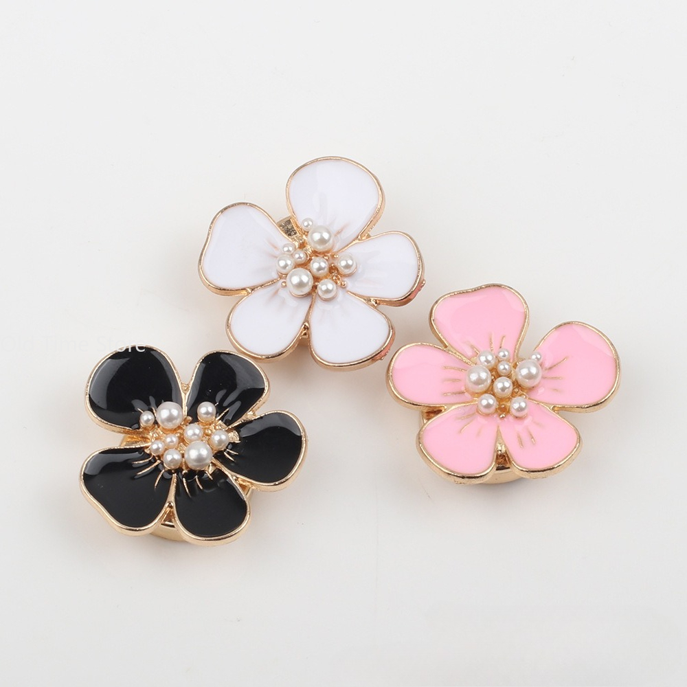 1pc Pearl Camellia Button Cove - Women Formal Wear Shirts 评论和价格