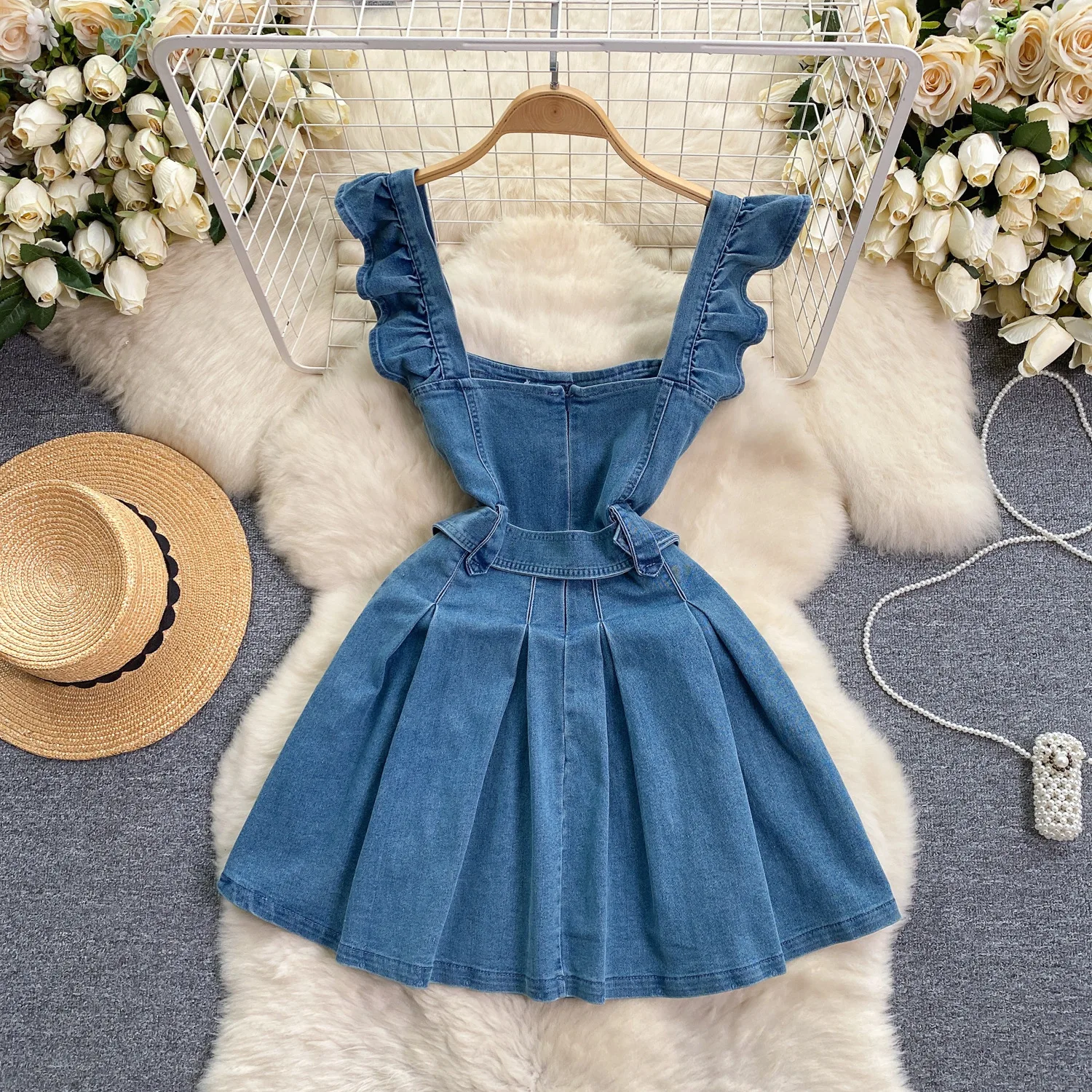 Korean Version of The College  - Shift Dress Sleeveless 评论和价格