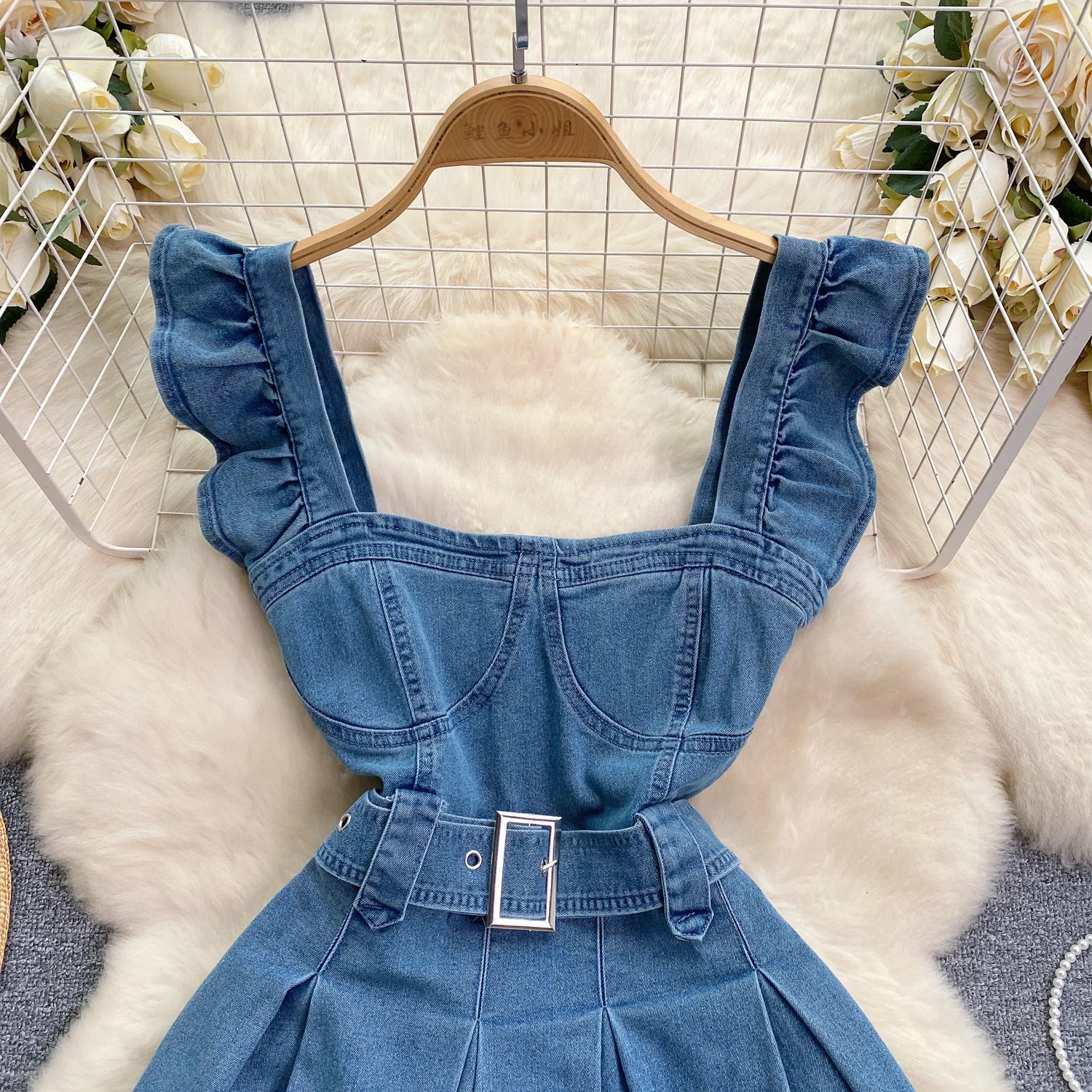 Korean Version of The College  - Shift Dress Sleeveless 评论和价格