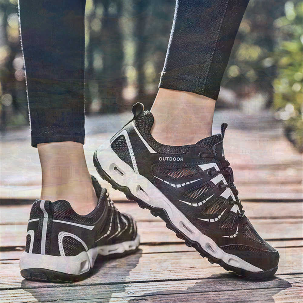 Sumer Round Tip Silver Sneaker - Women'S Formal Wear For A Wedding 评论和价格