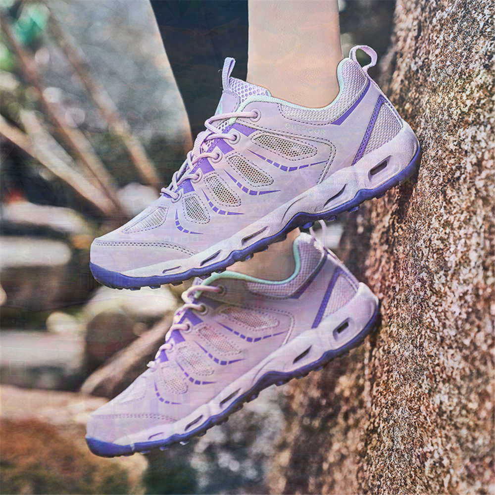 Sumer Round Tip Silver Sneaker - Women'S Formal Wear For A Wedding 评论和价格