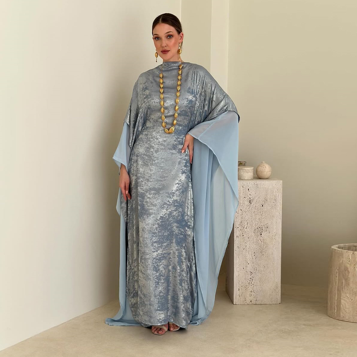 Modest Metallic Abaya Evening  - Women Formal Wear Dubai 评论和价格
