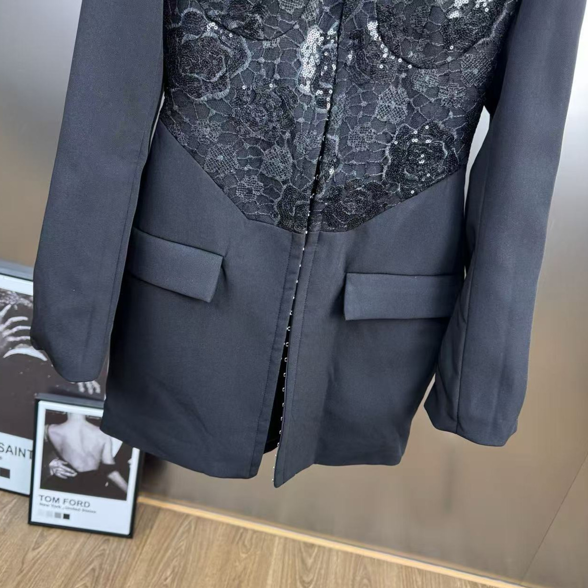 KT Elegant Lace Sequin Blazer  - Women Formal Wear Blazers 评论和价格