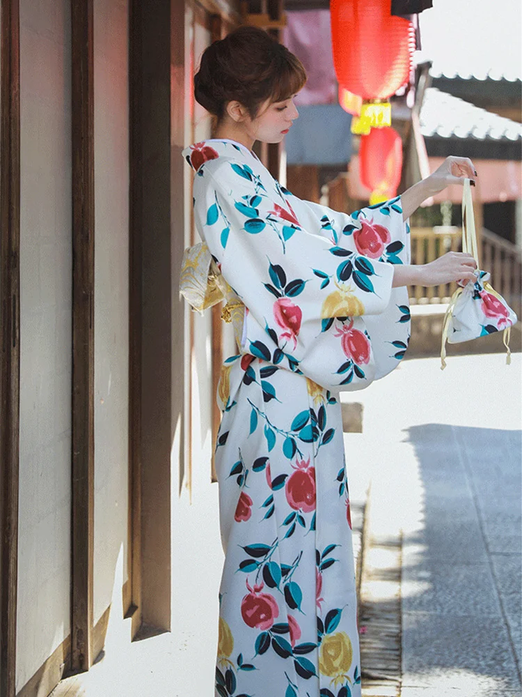 Women's Japanese Kimono Retro  - Women'S Formal Traditional Wear 评论和价格